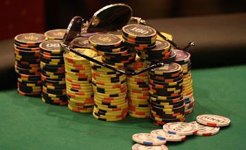 Poker live: nei tornei evitate di comprare l’House Bonus
