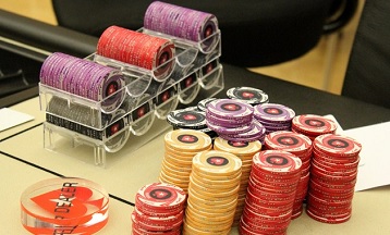 Pokeristi social: i complimenti ad Alessio Isaia e le critiche all’IPT