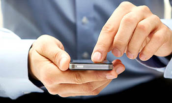 Poker e Twitter: se perdi il pollice come fai ad accedere al tuo Smartphone Touch?
