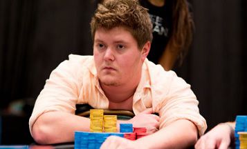 PCA 2015: il canadese Savard comanda a 11 left nell’High Roller