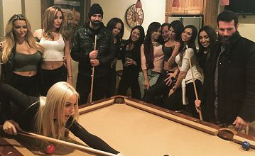 Dan Bilzerian tra ping-pong e biliardo torna alla ‘normalità’