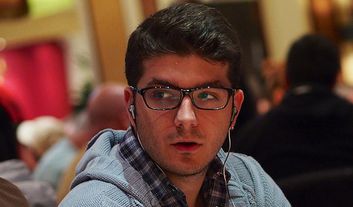 Poker online MTT, serata ‘vulcanica’ per Rocco Palumbo: “$12.000 di heads up? Pay out assurdo!”