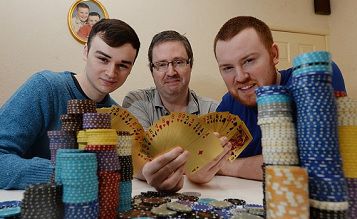 Dall’Inghilterra ecco la storia di un’intera famglia di poker pro!