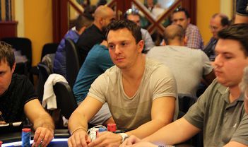 Poker e Gossip: paura per Sam Trickett. Distrugge la sua Ferrari in un incidente!