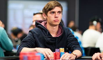 Poker live: Fedor Holz punta il Main Event dell’EM Poker, in corsa anche due azzurri!