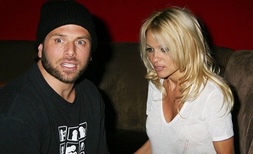 Poker e Gossip: Rick Salomon ha vinto 40 milioni contro Beal, lo rivela la ex moglie Pamela Anderson