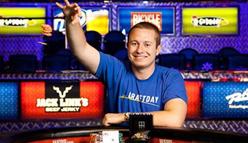 Gente di Poker: Brian Hastings, il laureato con 300.000 dollari di profit