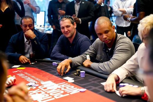 Woods e Ivey al tavolo