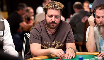 WSOP 2015: Max Pescatori ci riprova, l’azzurro va al Day2 del Razz Championship