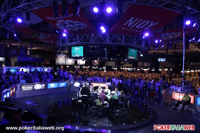 WSOP 2015: Fine del sogno, Perati settimo e Terziani ottavo nell’evento 55