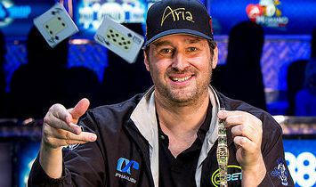WSOP 2015: Phil Hellmuth fa ’14’… suo il $10.000 Razz Championship!