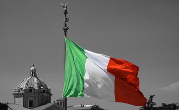 Gioco Italia: sono le newslot le regine del mercato, bene i casinò online, male il poker