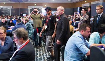 EPT Barcellona: Gerard Piqué e Neymar in ‘campo’ nel €25.500 Single-Day High Roller