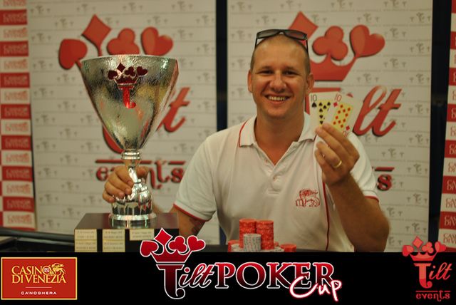 Il vincitore della Tilt Poker Cup