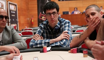 Poker online MTT, Dario De Paz di nuovo a segno nel NoS. Salvatore Sproviero vince il Need for Speed