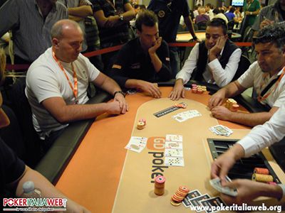 Vaira al tavolo live