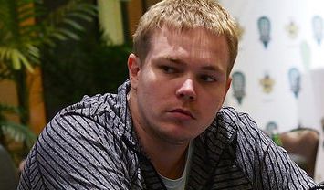 Poker live: Aria High Roller, doppietta sfiorata per Barry Hutter. In 24 ore vince più di $418.000!
