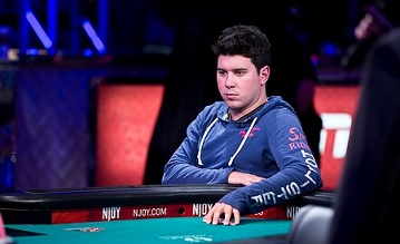 Poker Live: Joshua Beckley, il November Nine che non può indossare la patch
