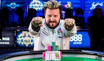 Poker Hall of Fame 2015, entrano Jennifer Harman e John Juanda. Niente da fare per Max Pescatori!