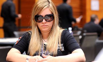 Dalia Calvaruso: “Senza i software per il poker online torniamo all’età della pietra”
