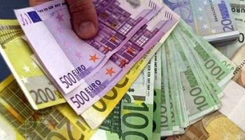 Poker Online: anche il mese di ottobre chiude in negativo, molto bene i casinò online