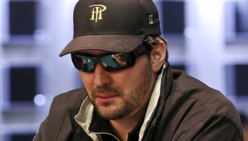 WPT Shooting Star, Ari Engel vola nel Day1B. Passano Mike ‘The Mouth’ Matusow e Phil Hellmuth