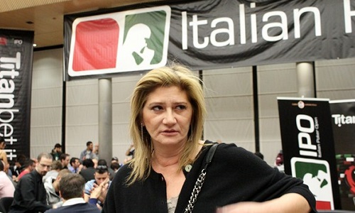 Poker Live, King’s Cup Main Event: Angela Carmosino sfiora la vittoria, si ferma ad un passo dal final table. 4 italiani ITM