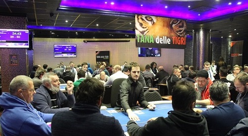 Poker room Banco casino