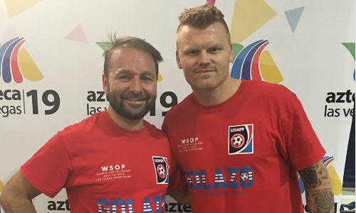 John Arne Riise, ex Liverpool e Roma, si fa fotografare con Daniel Negreanu: “Incontrato Kid Poker, la leggenda”