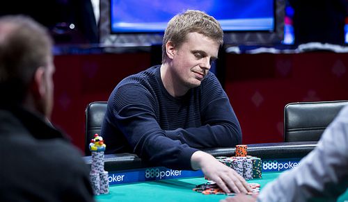 WSOP 2016 Main Event, in 27 al Day7. Comanda Vojtech Ruzicka, ci sono James Obst e Tom Marchese