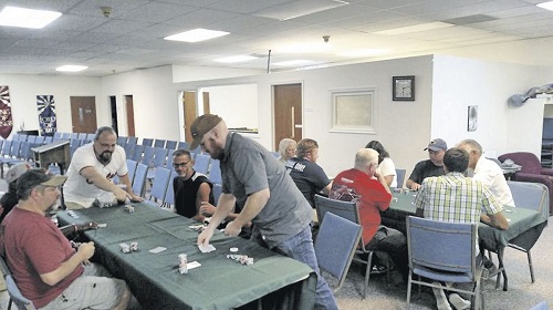 Poker e Risate: poker in chiesa come alle WSOP, ma senza premi milionari!