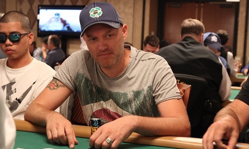 Gennaio fitto di impegni per Enrico Mosca: IPO, ISOP e poi PokerStars Festival di Londra. E’ caccia grossa!