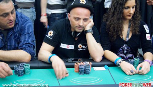 Robys al tavolo da gioco