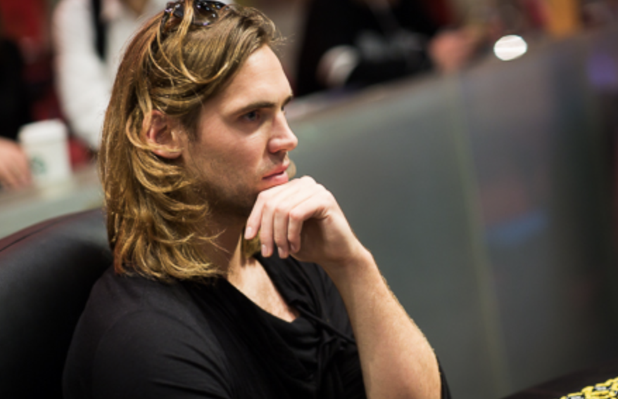Elliot Smith (@NeilStoddart @PokerStars)