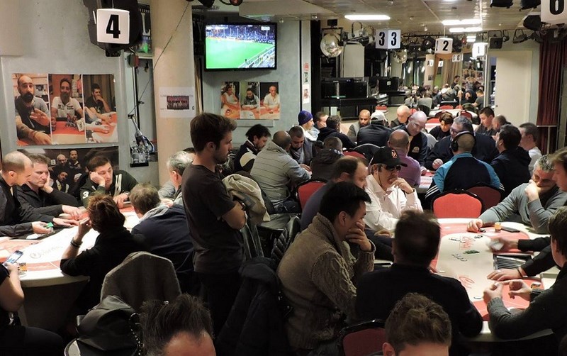Poker Live: quando la colpa è del dealer!