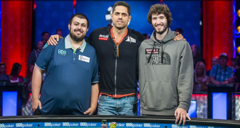 I tre finalisti del Main Event delle WSOP 2017 (Blumstein, Pollak, Ott)