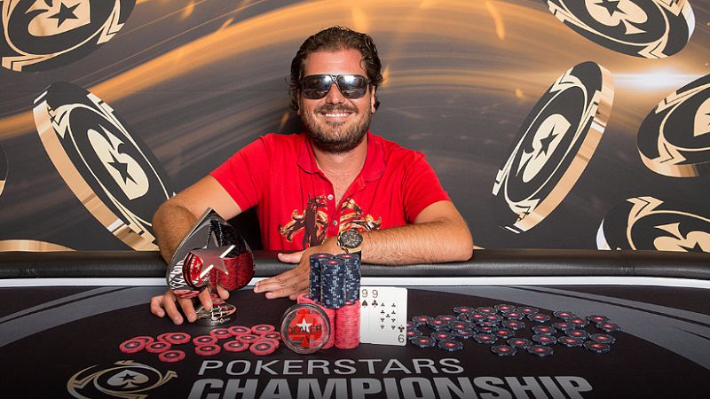 Il vincitore del torneo Georgios Vrakas