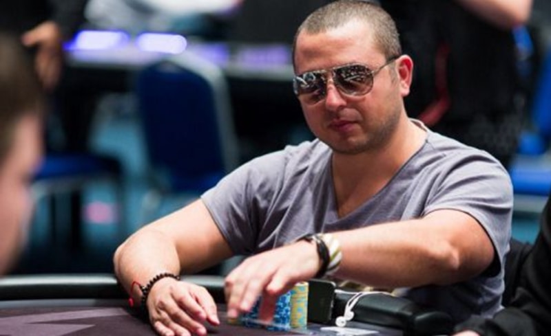 PSC Barcellona Main Event, Raffaele Sorrentino da sogno! L’azzurro guida il tavolo finale… segui lo streaming su PIW!