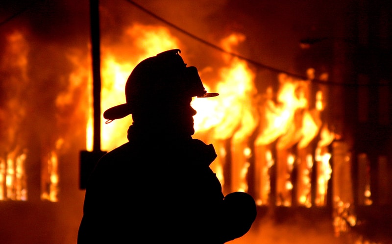 Brooklyn: appiccano incendio per distruggere poker room del clan rivale