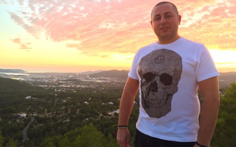 Walter Treccarichi scherza con Raffaele Sorrentino: “Ti sei dimenticato che ti abbiamo reso un uomo”