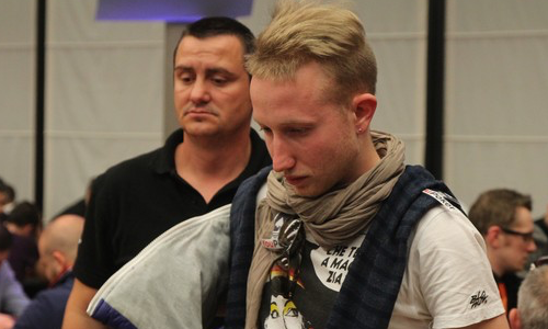 Andrea Cortellazzi al Day 2 ma out fuori dai premi