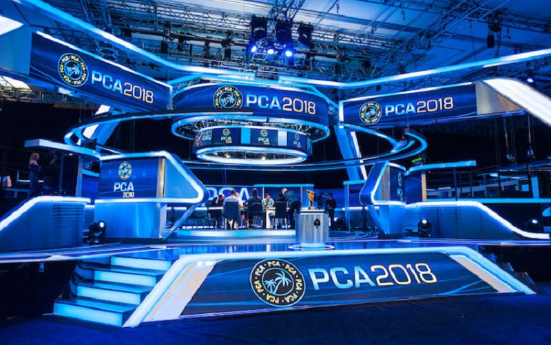PCA Bahamas – Roberto Musu e Alessandro De Fenza tra i 61 left del $1.650 No Limit Hold’em