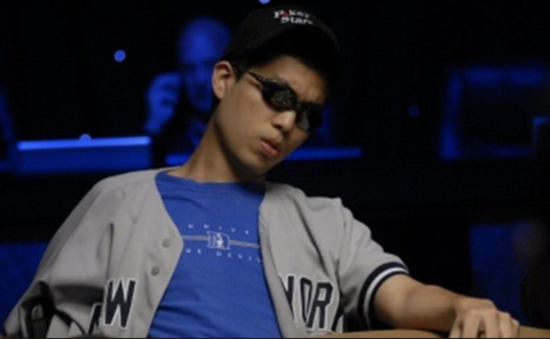Diventare milionario a poker per diventare poi un attore di una serie Tv, questo il sogno quasi realizzato da Douglas Kim