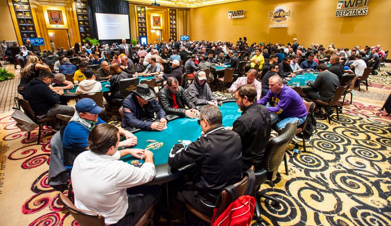 Uno degli eventi del Lucky Hearts Poker Open