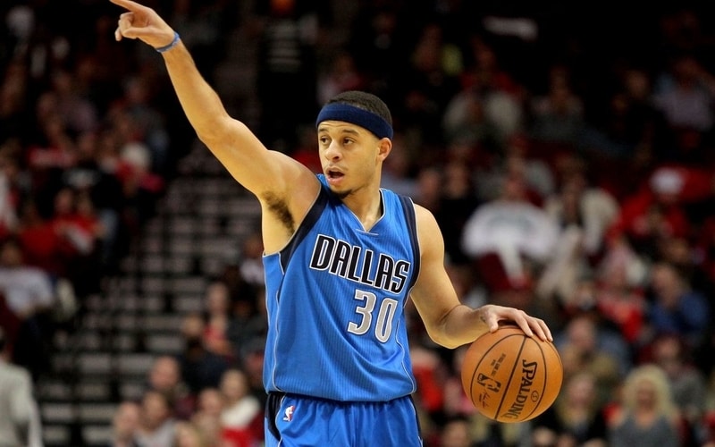 Stella NBA, Seth Curry, vince pot da 16mila dollari grazie ad una mano pazzesca giocata al Bike (VIDEO)