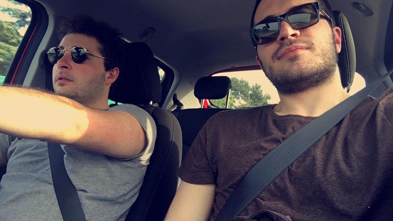Eugenio 'Eugol93' Sanchioni con l'amico Grossi
