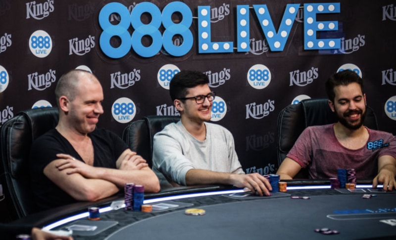 Circa un mese al 888Live di Barcellona