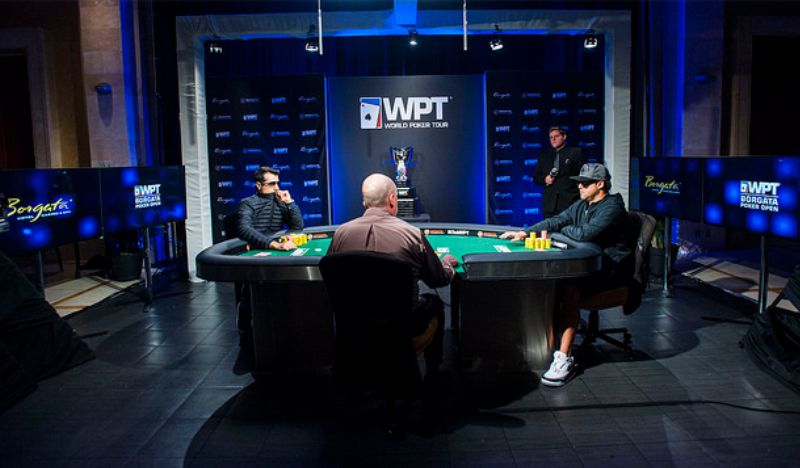 Un momento dell'heads up 