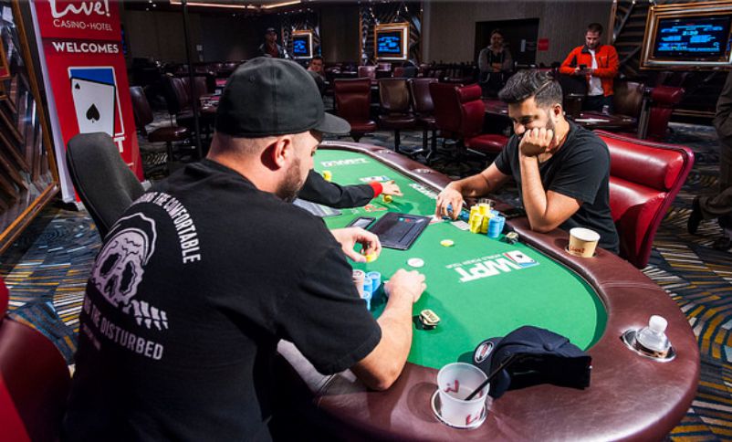 Un momento dell'heads up