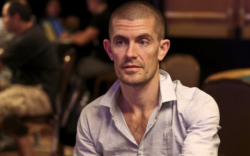 Gus Hansen all’attacco dei giovani reg tedeschi: “Usate la GTO? Non fatemi ridere”